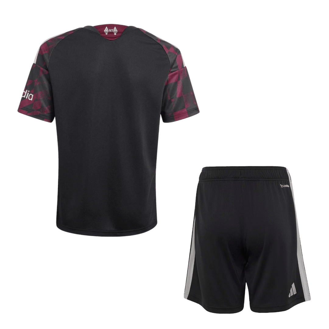 Liverpool Harmadik Mez 2026/27 Piros