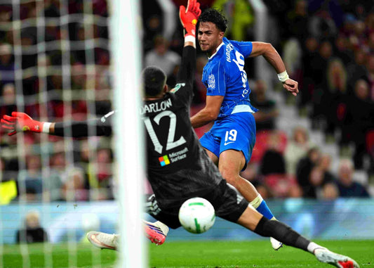 Kostoulas a United kapusa, Darlow előtt a Brighton Old Trafford-i kupagyőzelmén