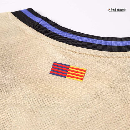 GAVI #6 Barcelona 
 Idegen 
 Futball Mez 
2025/26 
 Sárga 
 
 
- UCL