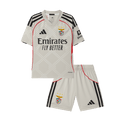Gyerek Benfica 
 Idegenbeli 
Mez 
 
2025/26