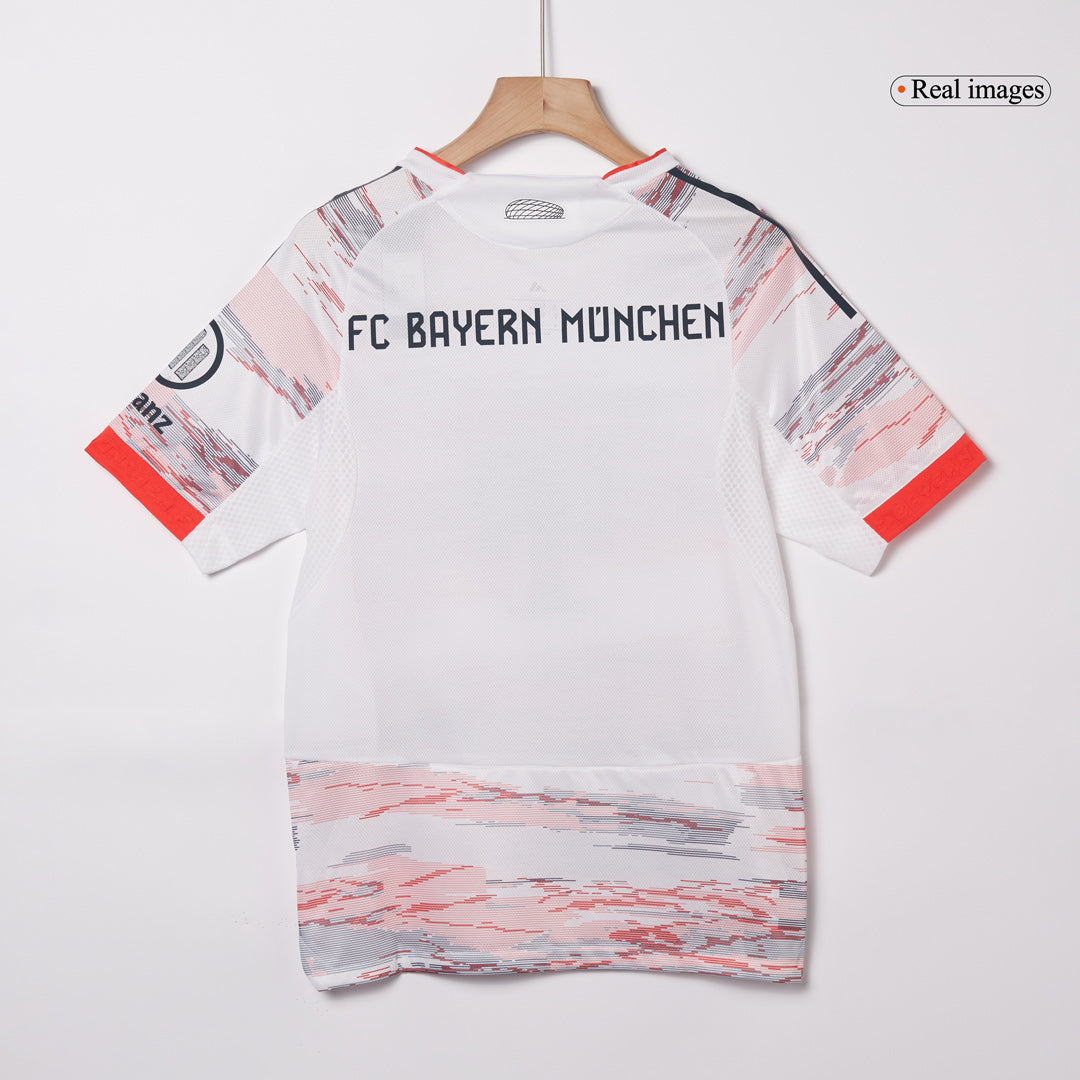 MÜLLER Special #25 Játékos Bayern Munich Idegenbeli Soccer Mez 2025/26 Fehér