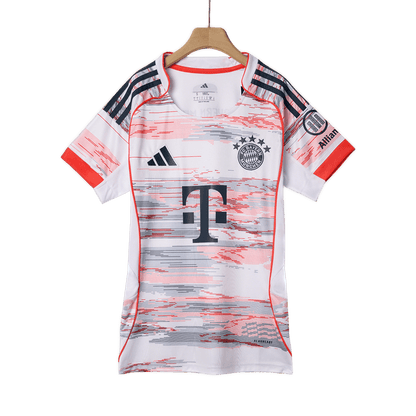 Női Bayern Munich Idegenbeli Soccer Mez 2025/26 Fehér