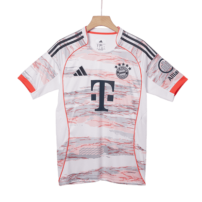 Bayern Munich Idegenbeli Soccer Mez Készlet(Mez+Rövidnadrág) 2025/26 Fehér