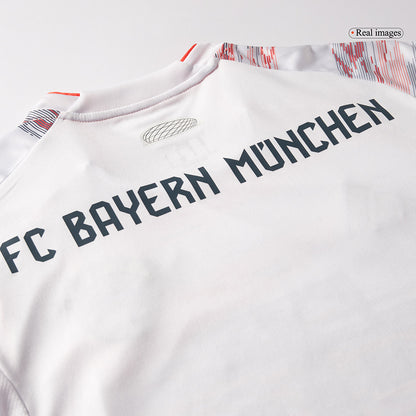 MÜLLER Special #25 Bayern Munich Idegenbeli Soccer Mez 2025/26 Fehér