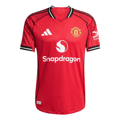 B.FERNANDES #8 Játékos Manchester United Otthon Soccer Mez 2025/26 Piros