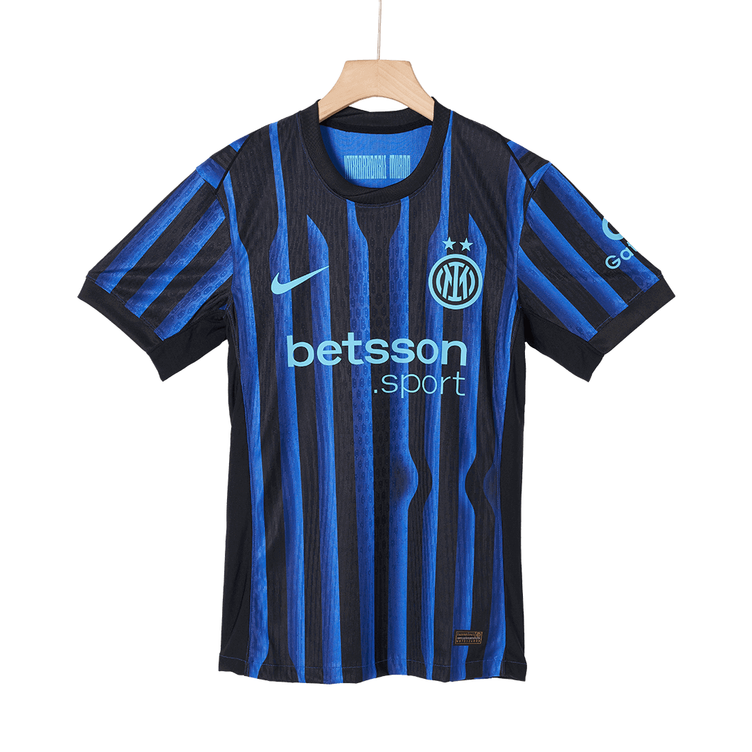 PAVARD #28 Inter Milan Játékos Otthon Mez 2025/26