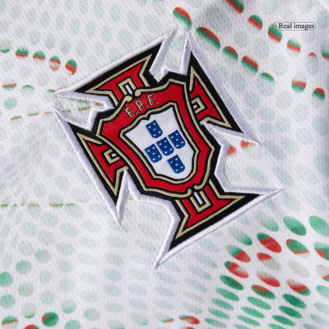 Portugália Idegenbeli Hosszú Ujjú Mez 2025- Fehér